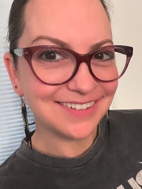 Meet your Posher, Keva